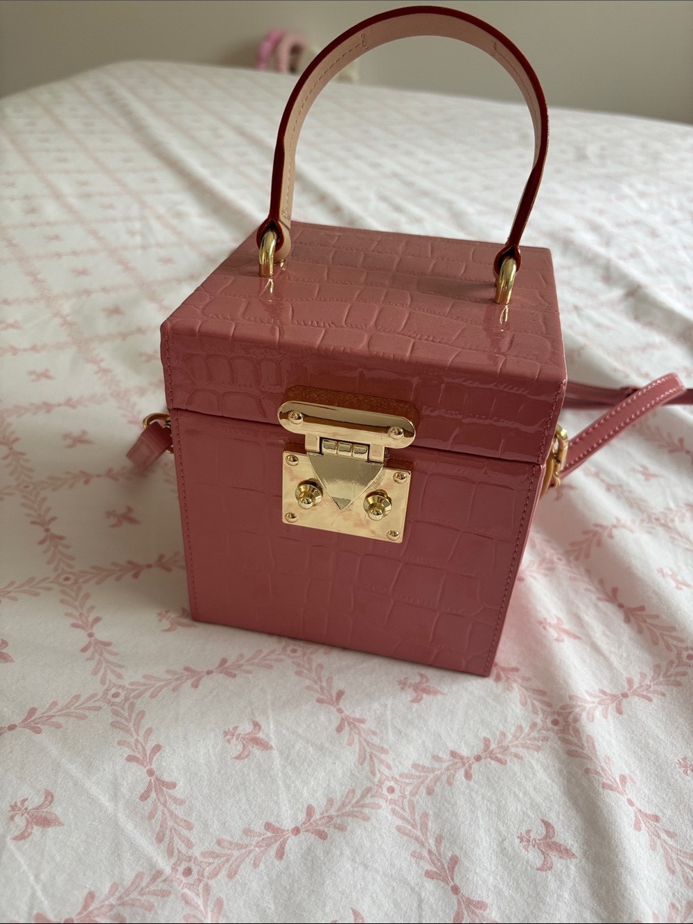 Pink chest box purse